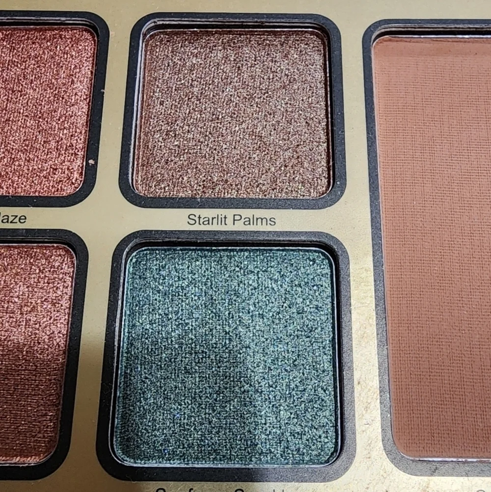 Pretty in Paradise Face & Shadow Palette